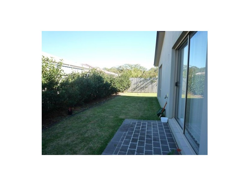 9 Captain Cook Street, Urraween QLD 4655