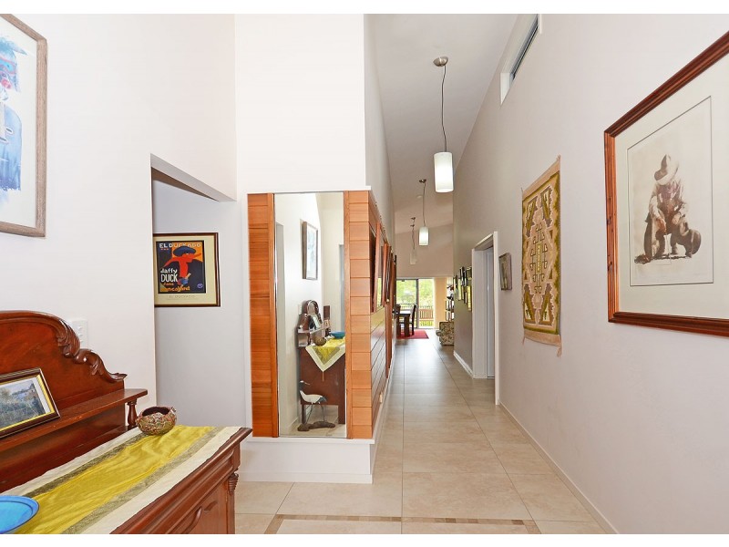 9 Kamala Court, Urraween QLD 4655