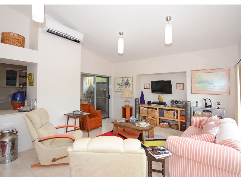 9 Kamala Court, Urraween QLD 4655