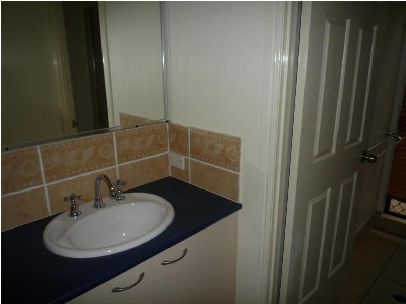 33 Royal Drive, Kawungan QLD 4655