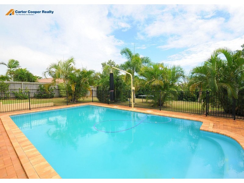 33 Royal Drive, Kawungan QLD 4655
