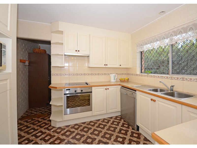 54B Taylor Street, Pialba QLD 4655