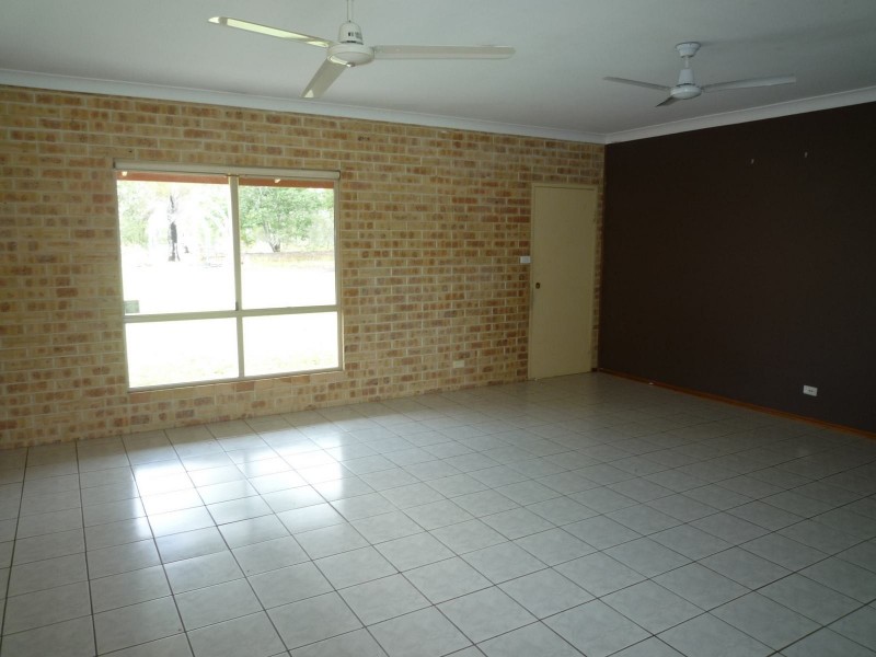 200 Condor Drive, Sunshine Acres QLD 4655