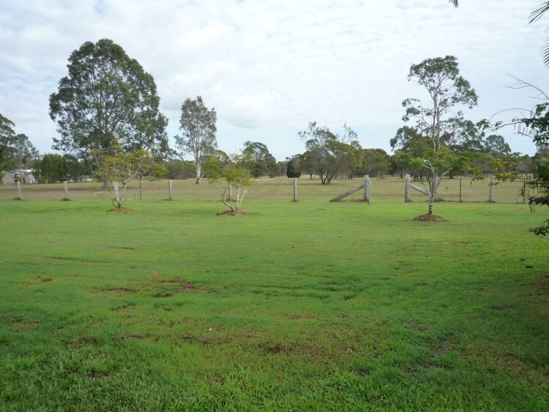200 Condor Drive, Sunshine Acres QLD 4655