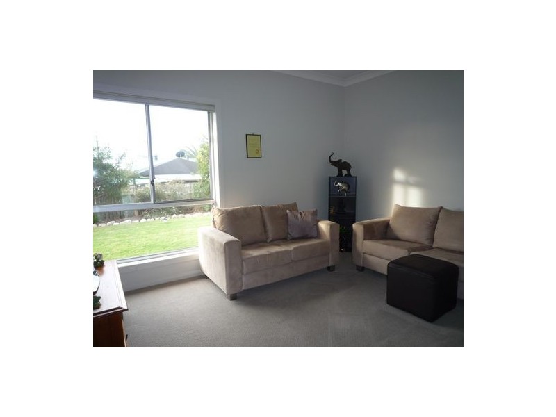 53 Turrum Street, Scarness QLD 4655