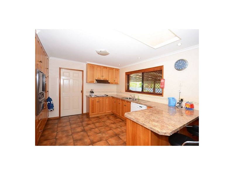 4 Bergin Court, Torquay QLD 4655