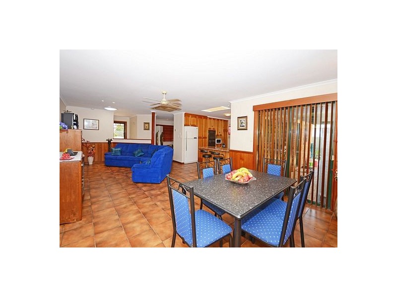 4 Bergin Court, Torquay QLD 4655