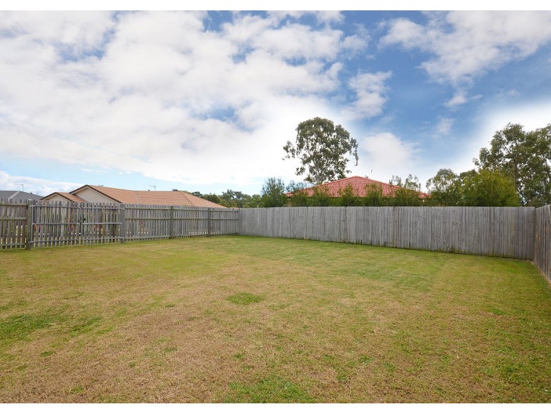 5 Malcolm Court, Point Vernon QLD 4655