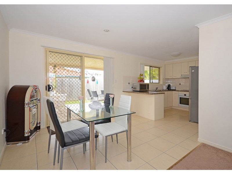 5 Malcolm Court, Point Vernon QLD 4655