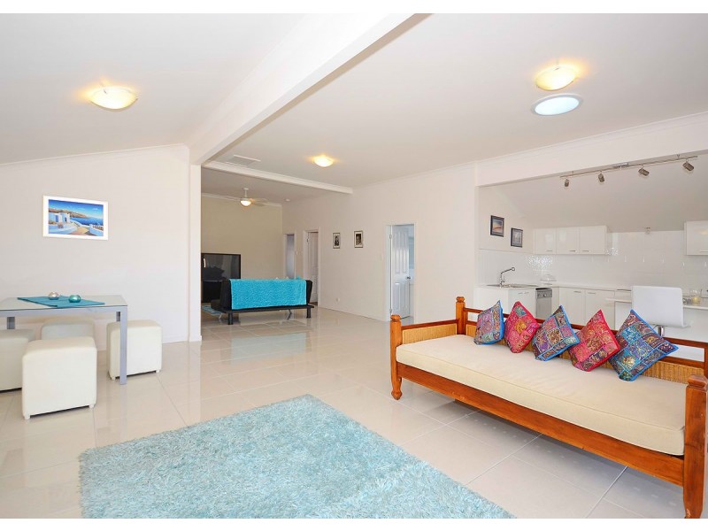 24 View Street, Torquay QLD 4655