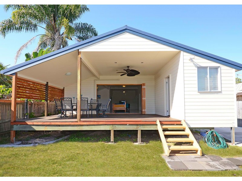 24 View Street, Torquay QLD 4655