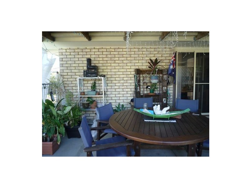 4 Oriole Court, Eli Waters QLD 4655