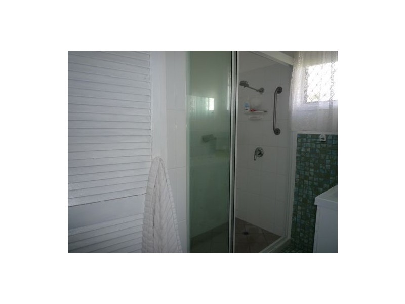 56 King Street, Urangan QLD 4655