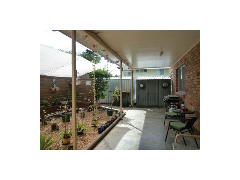 56 King Street, Urangan QLD 4655