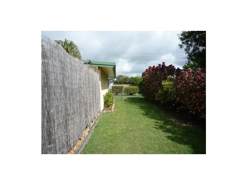 56 King Street, Urangan QLD 4655