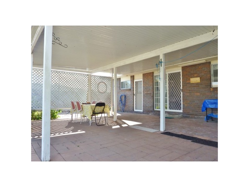 11 Paul Drive, Point Vernon QLD 4655