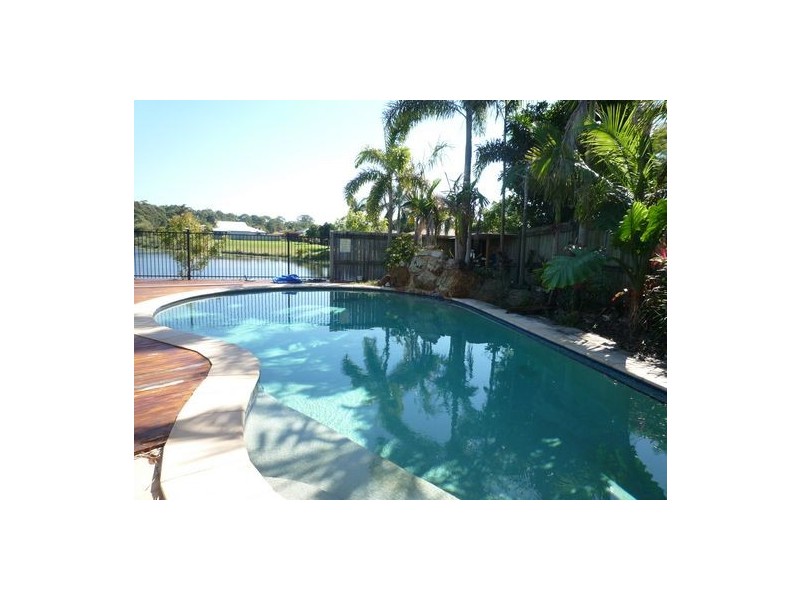 10 Florida Court, Torquay QLD 4655