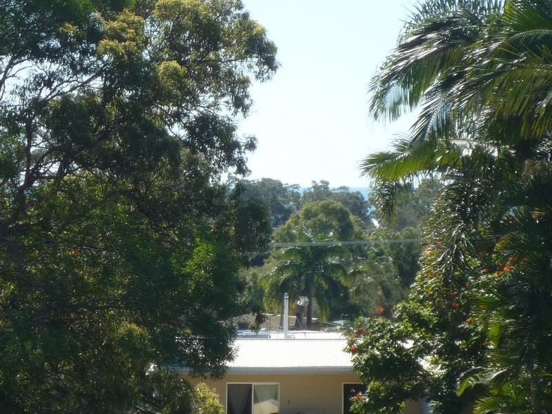 12 Hillcrest Avenue, Scarness QLD 4655