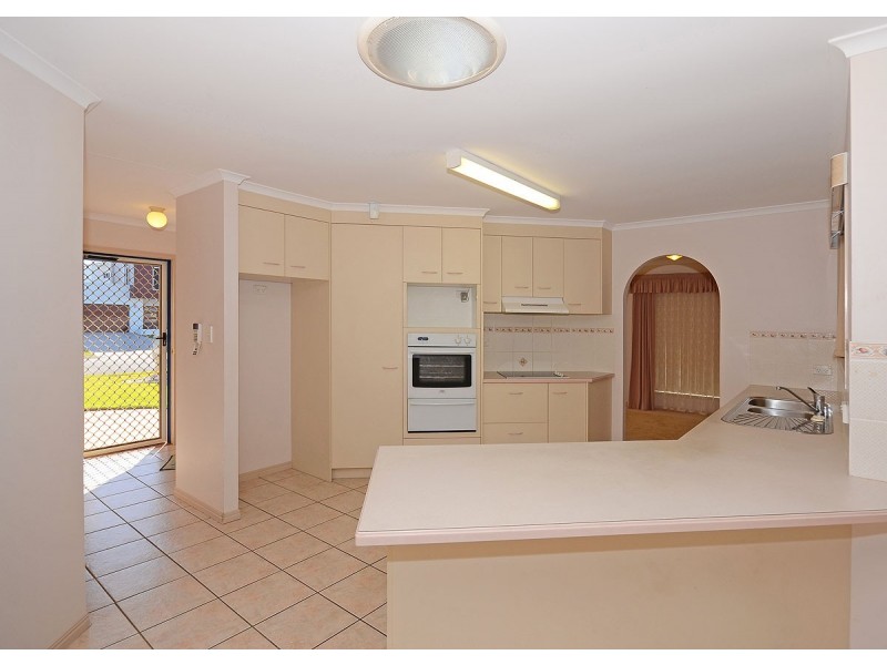 11 Marineview Avenue, Scarness QLD 4655
