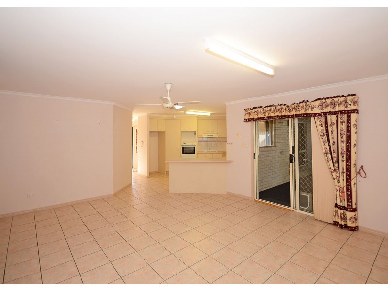 11 Marineview Avenue, Scarness QLD 4655
