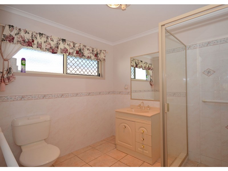 11 Marineview Avenue, Scarness QLD 4655
