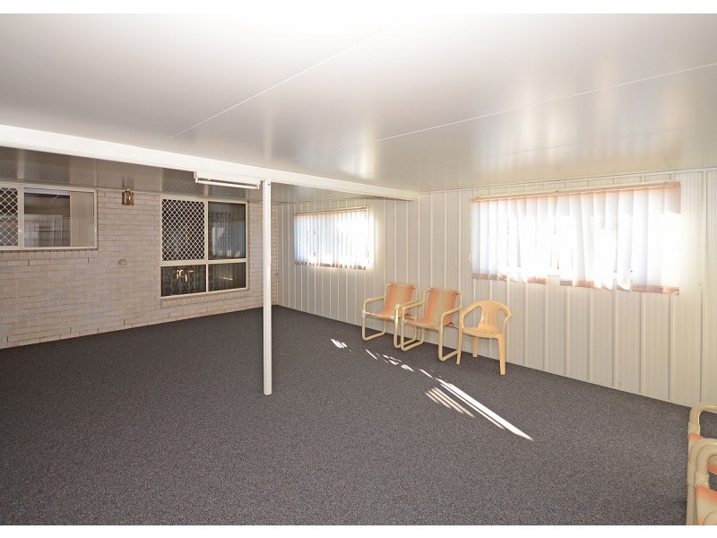 11 Marineview Avenue, Scarness QLD 4655