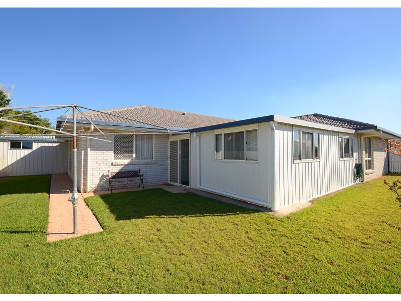11 Marineview Avenue, Scarness QLD 4655