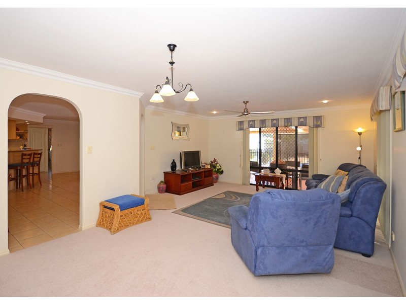 32 Heather Way, Urraween QLD 4655