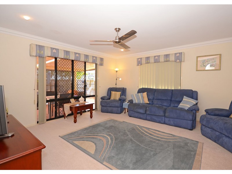 32 Heather Way, Urraween QLD 4655