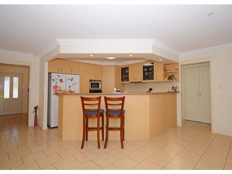 32 Heather Way, Urraween QLD 4655