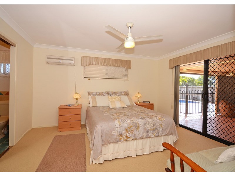 32 Heather Way, Urraween QLD 4655