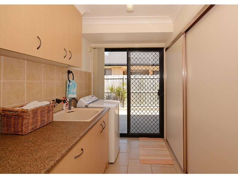 32 Heather Way, Urraween QLD 4655