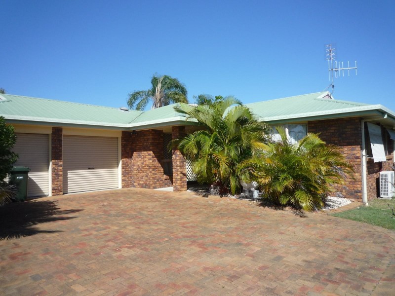 8 Palm Meadows Place, Pialba QLD 4655