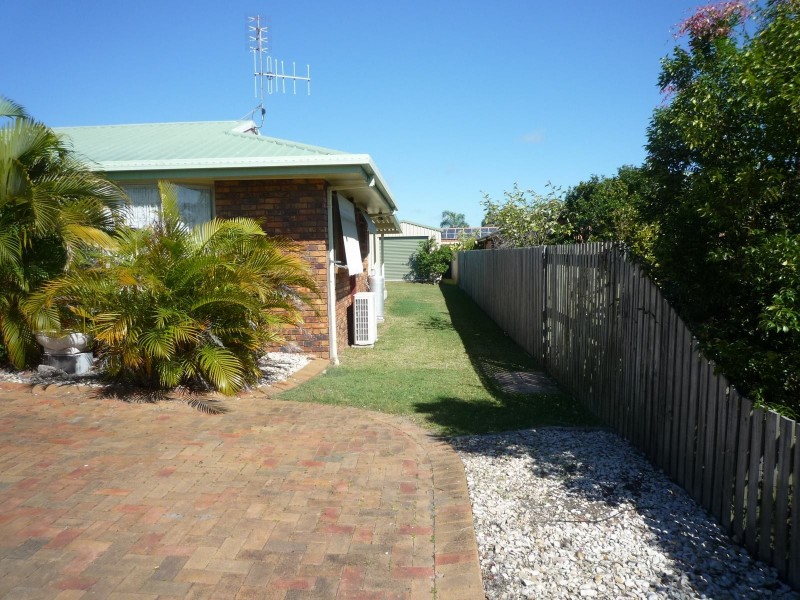 8 Palm Meadows Place, Pialba QLD 4655