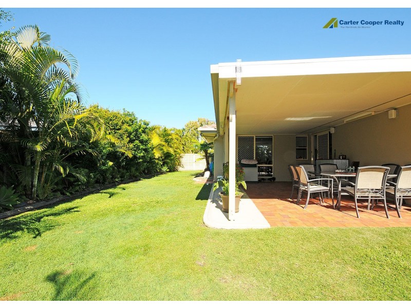 38 Vicki Parade, Torquay QLD 4655