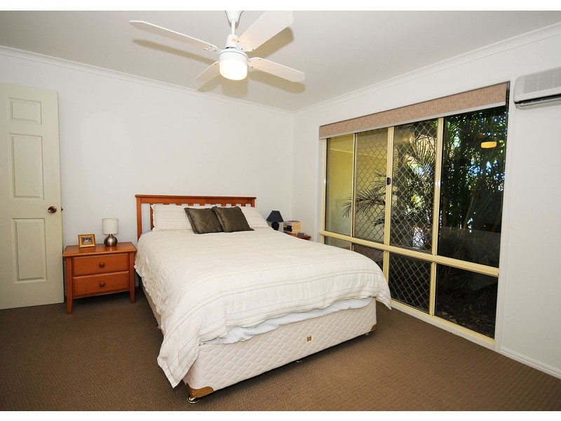 38 Vicki Parade, Torquay QLD 4655