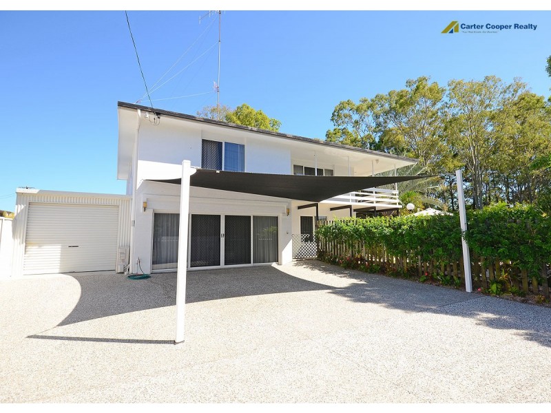 621 Charlton Esplanade, Urangan QLD 4655