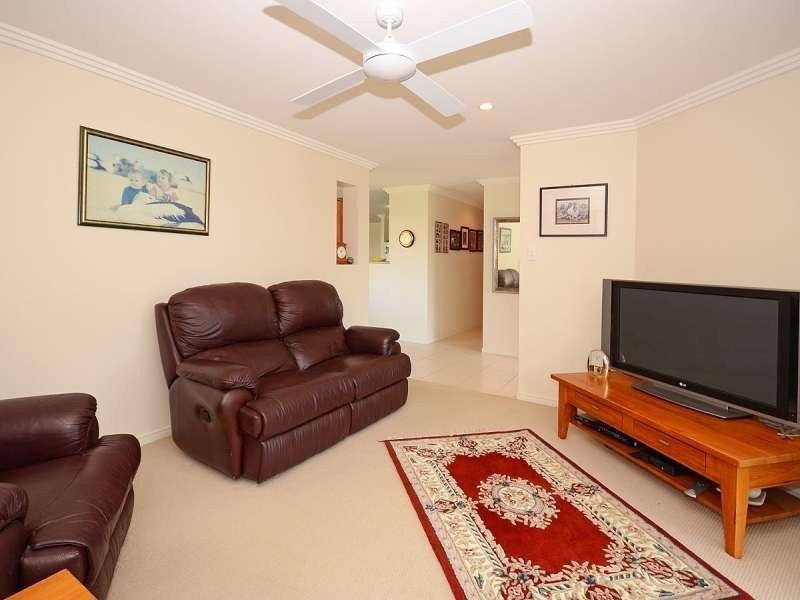 13 Harrison Circuit, Urangan QLD 4655