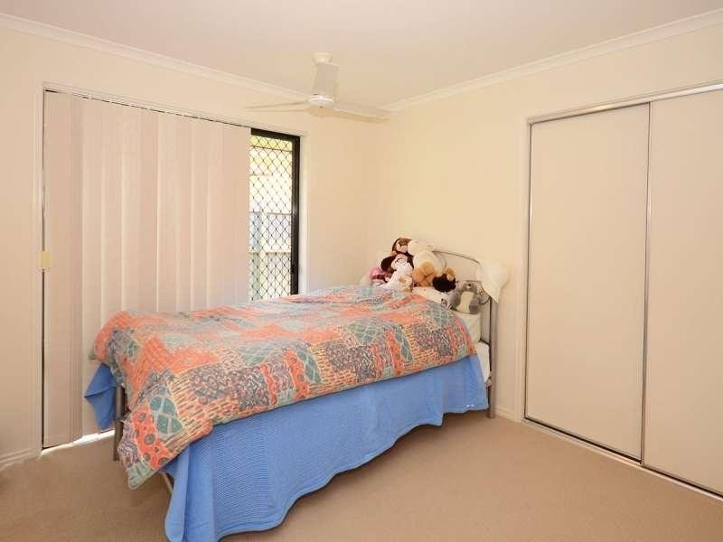13 Harrison Circuit, Urangan QLD 4655