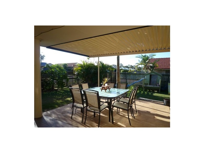 42 Heather Way, Urraween QLD 4655