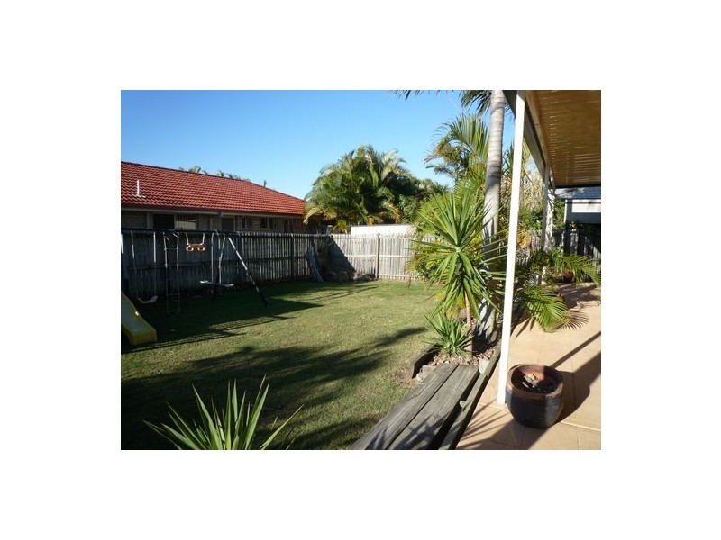 42 Heather Way, Urraween QLD 4655