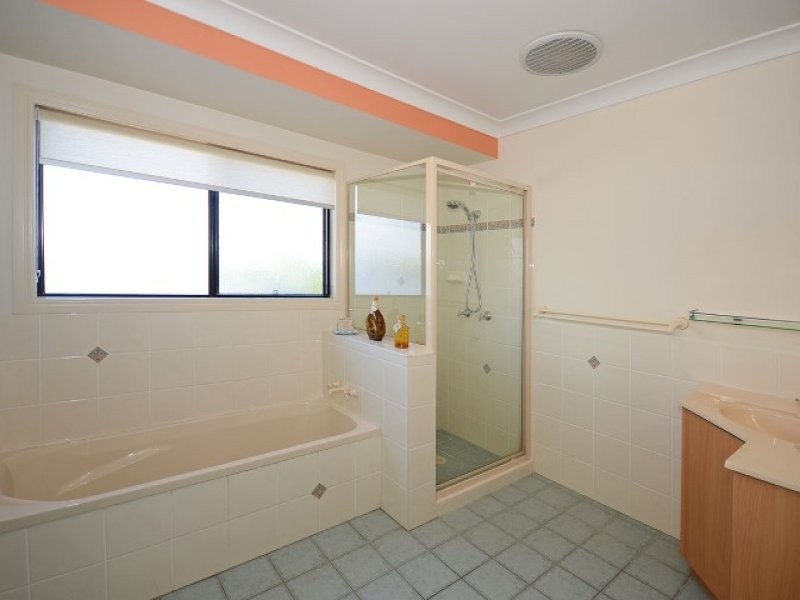 38 Gundesen Drive, Urraween QLD 4655