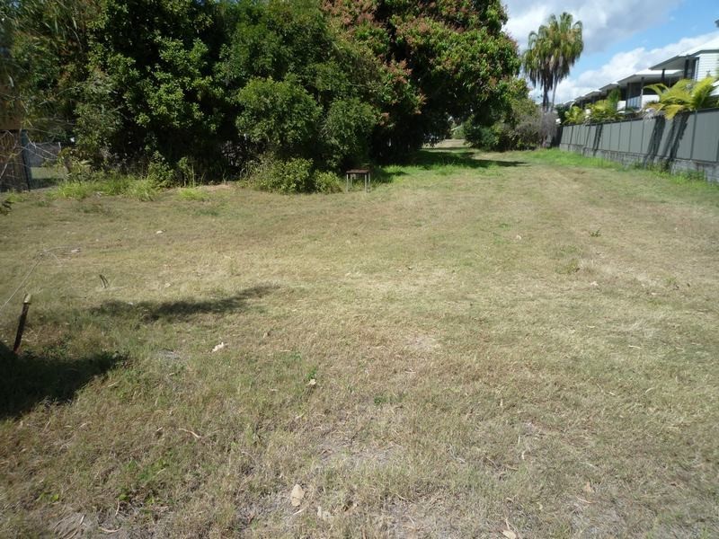 543 Charlton Esp, Urangan QLD 4655