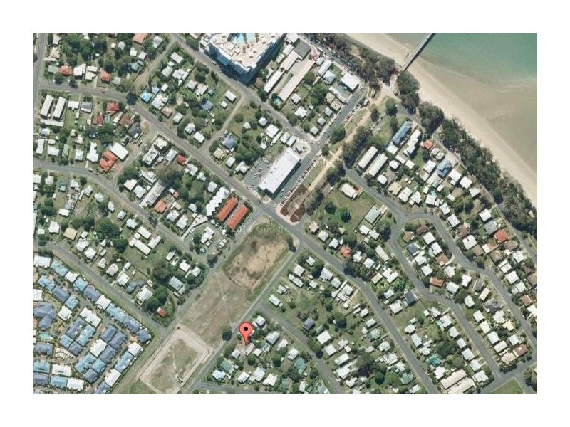 18b Pilot Street, Urangan QLD 4655