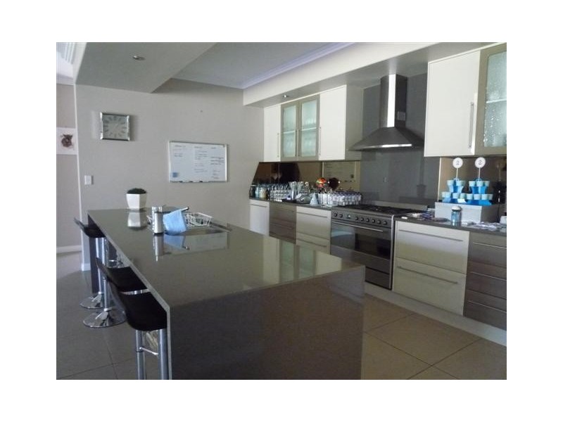 2 Elanora Court, Wondunna QLD 4655