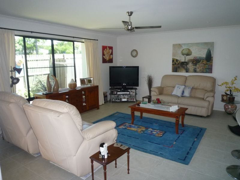 14/2 Barnstaple Street, Torquay QLD 4655