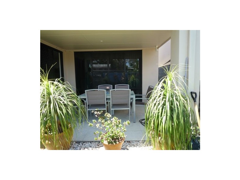 14/2 Barnstaple Street, Torquay QLD 4655