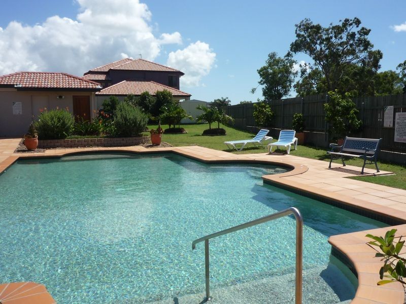 14/2 Barnstaple Street, Torquay QLD 4655