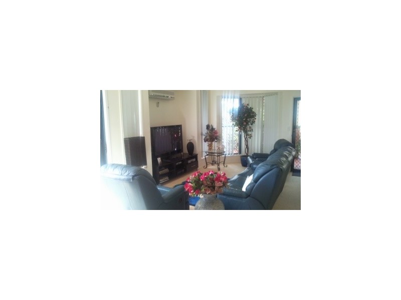 66-34 Elizabeth Street, Urangan QLD 4655
