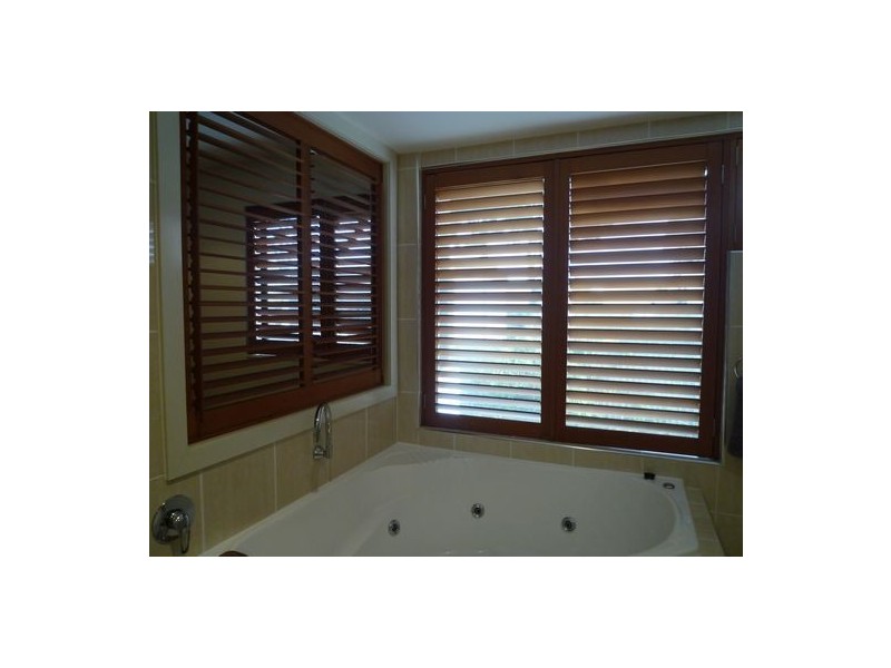 1/558 Charlton Esplanade, Urangan QLD 4655